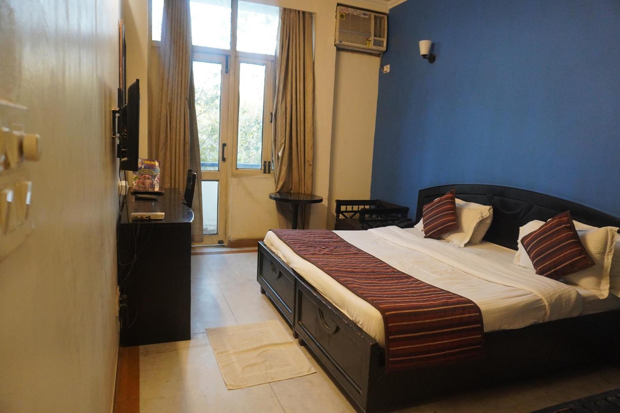 Hotel City Centre Inn Nizamuddin New Delhi Exterior photo